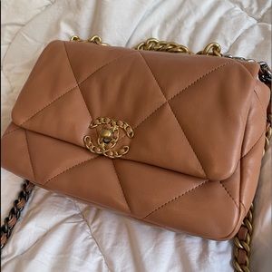SOLD! Chanel 19 Caramel